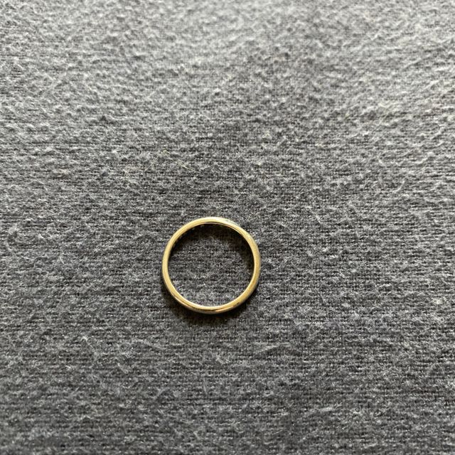 【I's stone(アイズストーン)の口コミ】 デザインがシンプルだけど微妙に工夫がなされているところがありとても気…