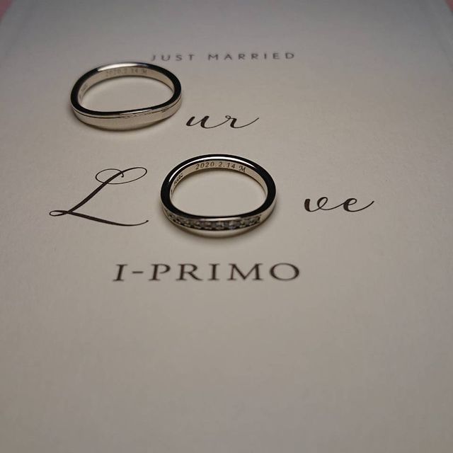 【アイプリモ(I-PRIMO)の口コミ】 結婚指輪は指がキレイに見えるようにくびれたラインの指輪にしました。
婚…