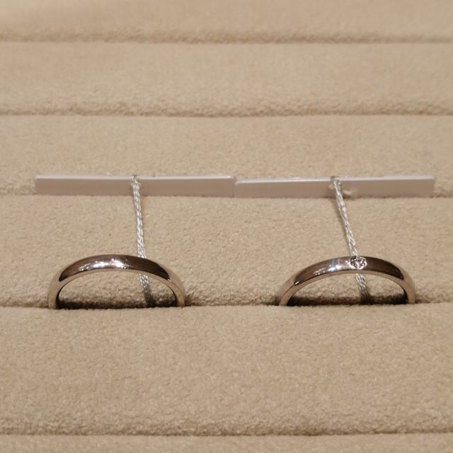 【TRECENTI(トレセンテ)の口コミ】 シンプルで花柄のダイヤがとても可愛く、珍しいこともありとても魅力を感…