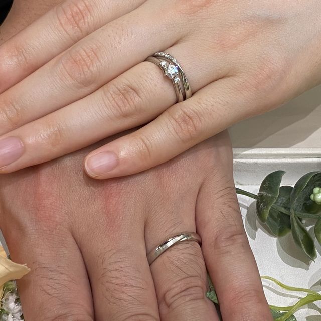 【COLANY(コラニー)の口コミ】 豊富なデザインをはじめ、指を通した時の着けやすさ、サイズも細かくあり…