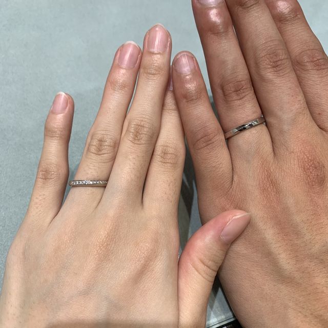 【アイプリモ(I-PRIMO)の口コミ】 エタニティかつストレートで指輪を探していました。この指輪に決めた理由…