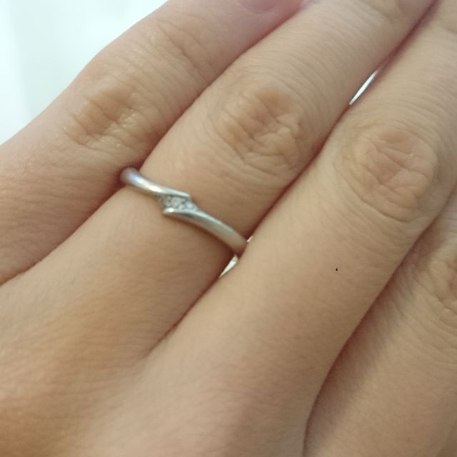 【アイプリモ(I-PRIMO)の口コミ】 旦那さんとは違うブランドで、デザインは似たものを選びました。
もう少し…