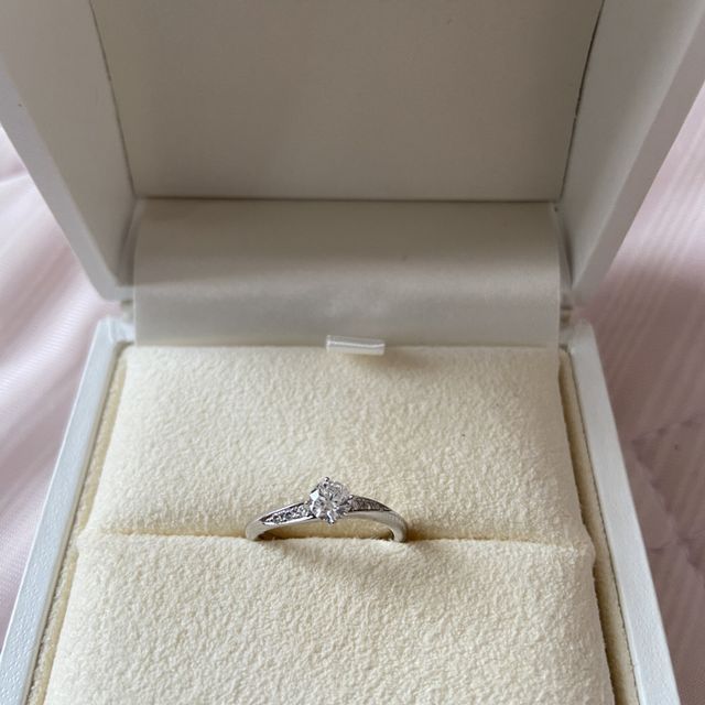 【TASAKI(タサキ)の口コミ】 パヴェのデザインで普段使いできるような指輪を探していました。また指が…