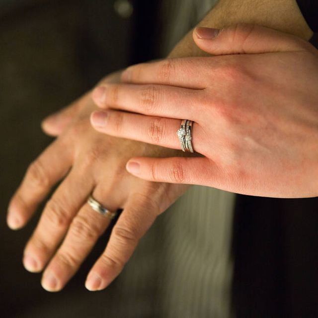 【STAR JEWELRY(スタージュエリー)の口コミ】 ダブルハグというコンセプトに一目惚れして購入しました。また、太めのデ…