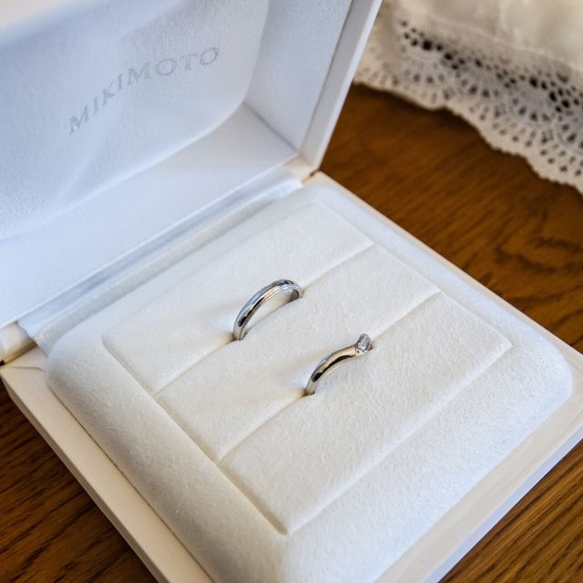 【MIKIMOTO(ミキモト)の口コミ】 少し丸みを帯びたファルムが目を引いたことと、日頃付けていても華美すぎ…