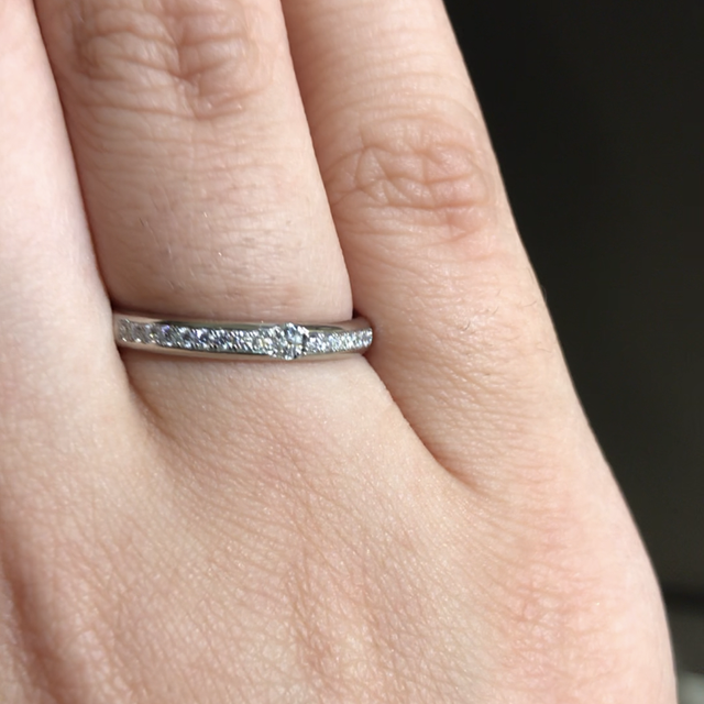 【ラザール ダイヤモンド(LAZARE DIAMOND)の口コミ】 婚約指輪を頂かなかったので、華やかだけど日常でも使いやすい指輪を探し…