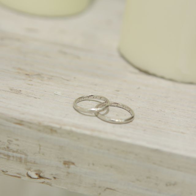 【ete(エテ)の口コミ】 価格が安すぎず高すぎずちょうど良かったこと。プラチナ素材だったこと。…