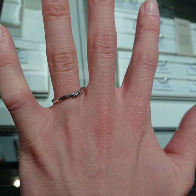 【アイプリモ(I-PRIMO)の口コミ】 シンプルもきれいめも多くのデザインがありました。
１枚目の指輪はさりげ…