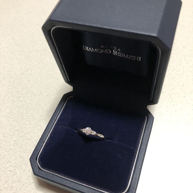【銀座ダイヤモンドシライシの口コミ】 プロポーズリングをいただき、後日一緒にデザインを選びに行きました。シ…