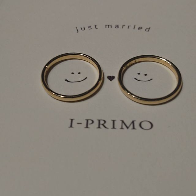【アイプリモ(I-PRIMO)の口コミ】 ゴールドの結婚指輪を探しており、いろいろなデザインを見せて頂き沢山見…