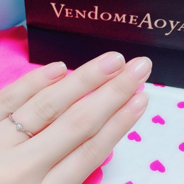 【ヴァンドーム青山(VENDOME AOYAMA)の口コミ】 プラチナに一粒ダイヤで素材はちゃんとしたものですが、価格が5万円から6…