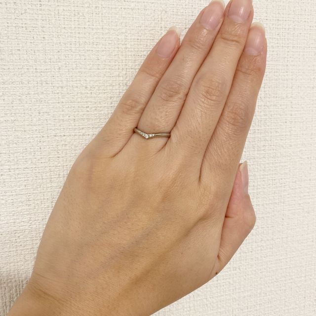 【STAR JEWELRY(スタージュエリー)の口コミ】 
プロポーズされた後、気軽な気持ちで指輪を見にスタージュエリーのお店を…