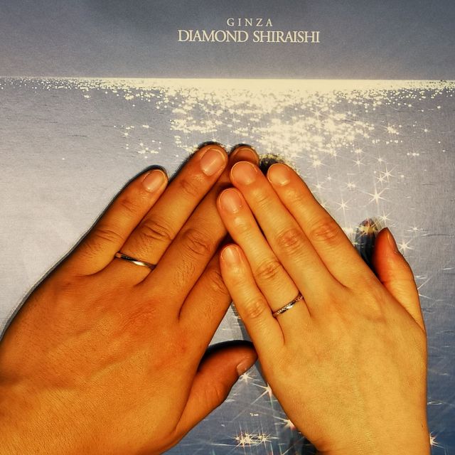 【銀座ダイヤモンドシライシの口コミ】 リング自体に捻りなどの動きがあるもの、ダイヤモンドが真上にないものを…