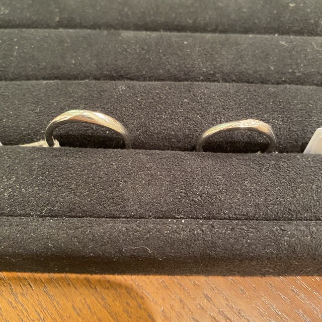 【TRECENTI(トレセンテ)の口コミ】 指輪は手にフィットするように作られています。痛くないです。つけ比べも…