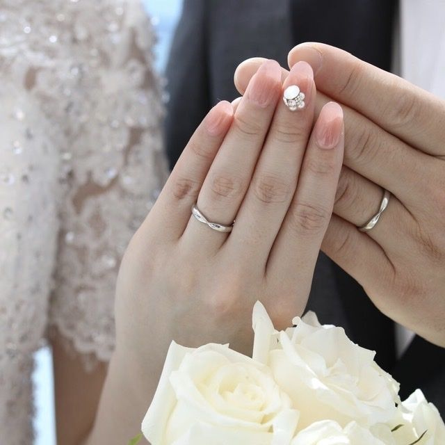 【ティファニー(Tiffany & Co.)の口コミ】 最初は、あれこれダイヤが入っているものが良いかなとか悩んでいましたが…