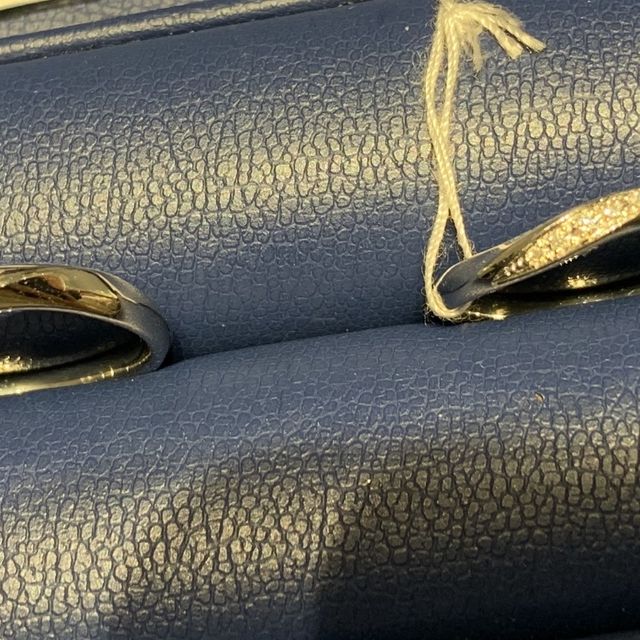 【銀座ダイヤモンドシライシの口コミ】 色んな指輪を見てきましたが、指輪につけた時のフィット感とつけ外しが、…