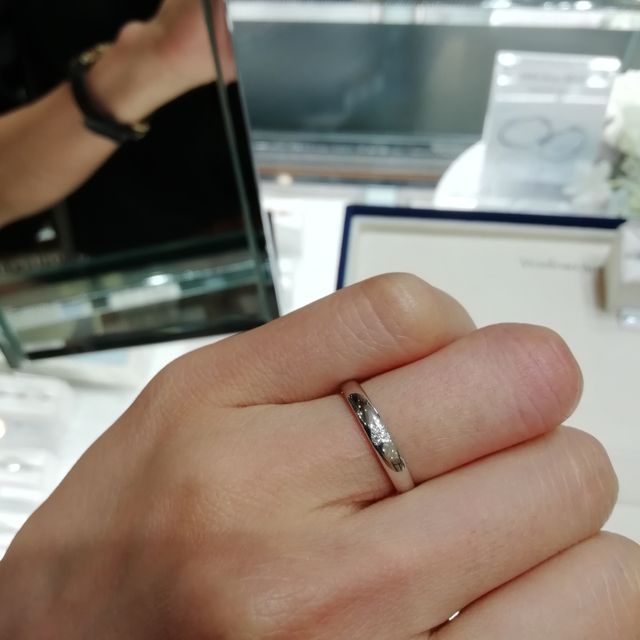 【ヴァンドーム青山(VENDOME AOYAMA)の口コミ】 以前ホームページでこの指輪を見てから一目惚れをしました。rue（リュー）…