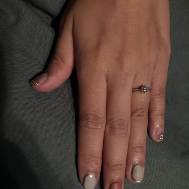 【銀座ダイヤモンドシライシの口コミ】 ダイヤモンドは様々な種類から質の良いものを複数提示され、予算と併せて1…