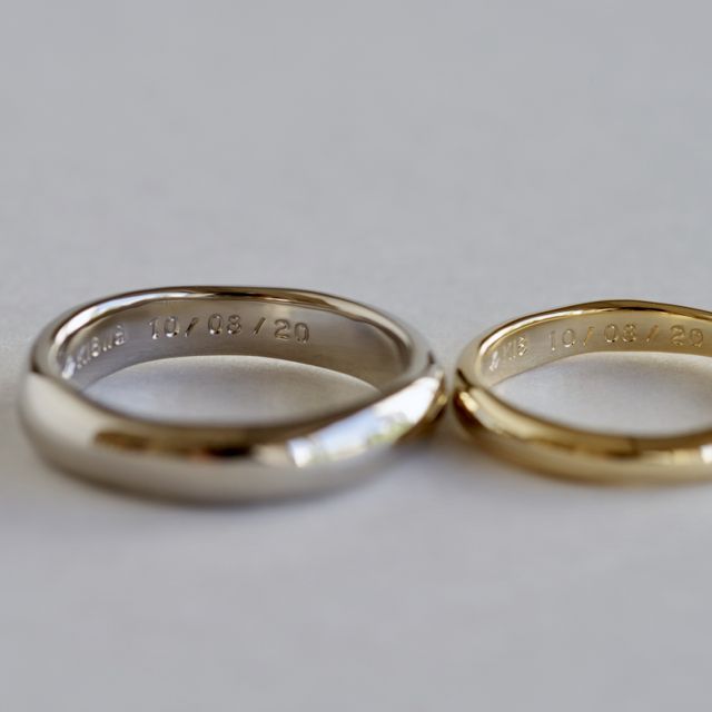 【hitotsuchi(ヒトツチ)の口コミ】 ファッション感覚でつけられるよう、シンプルかつ主張しない程度にデザイ…