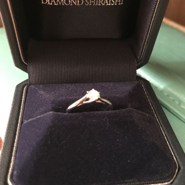 【銀座ダイヤモンドシライシの口コミ】 元々結婚指輪のみ作る予定でしたが、私に内緒で、旦那さんがサプライズで…