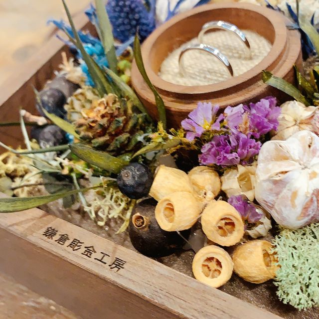 【鎌倉彫金工房の口コミ】 デザインがとても良くて、結婚指輪を手作りできるのでとても心のこもった…