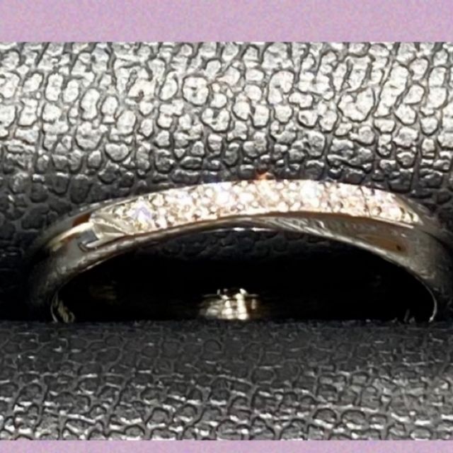 【銀座ダイヤモンドシライシの口コミ】 担当者の方が丁寧に説明してくださり、また様々なタイプを見せくれたこと…