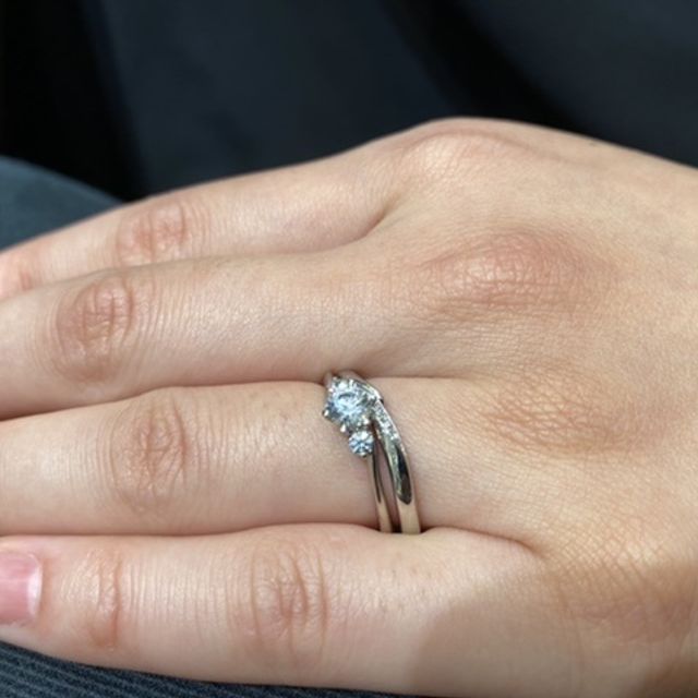 【アイプリモ(I-PRIMO)の口コミ】 メイドインジャパンならではの極上のツメがあり、指がきれいに見えるV字に…