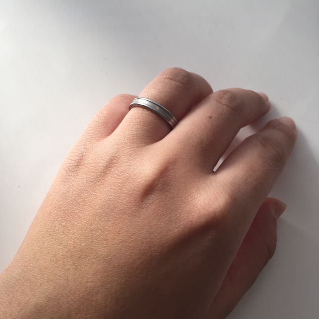 【BLOOM(ブルーム)の口コミ】 私が金属アレルギーなので、チタンの指輪を探していました。価格もあまり…
