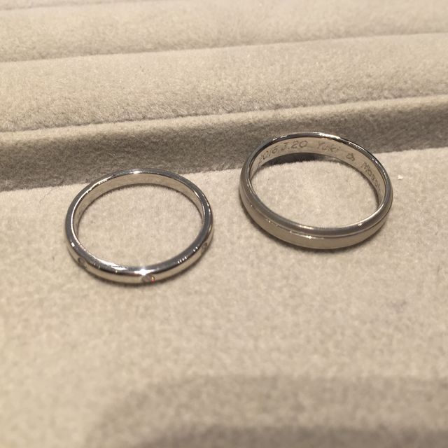 【ブルーリバー(BLUERIVER)の口コミ】 たくさん悩んで、彼とお揃いに近いものを探していましたがやはり好みが分…