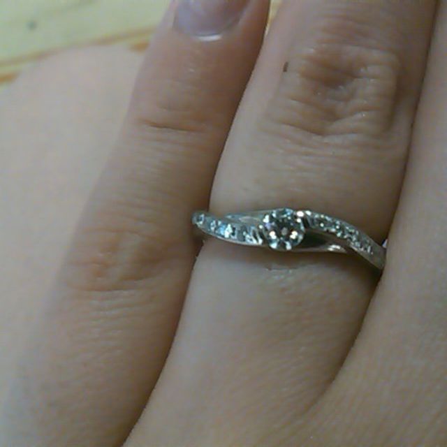 【STAR JEWELRY(スタージュエリー)の口コミ】 お付き合いしてる時に彼から最初にもらった指輪がスタージュエリーでした…