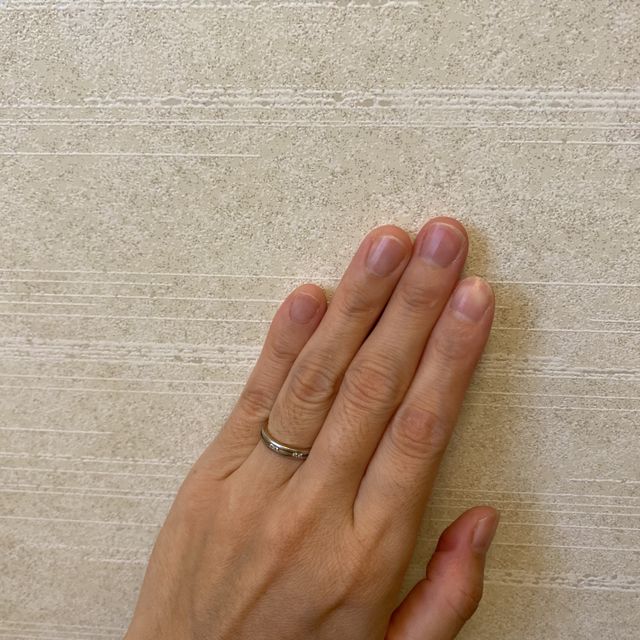 【アイプリモ(I-PRIMO)の口コミ】 ゼクシィで見て、一目惚れでした。
お店で他の指輪も見せて頂きましたが、…