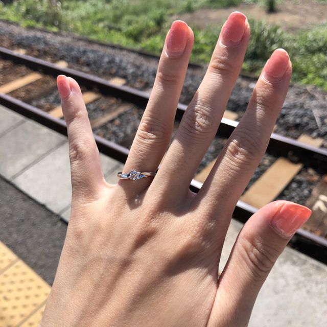 【アイプリモ(I-PRIMO)の口コミ】 一目惚れしました❤️
普段でもつけやすいデザインが決め手です。
価格は想…