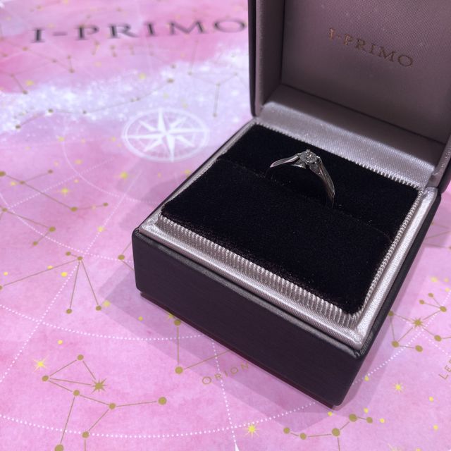 【アイプリモ(I-PRIMO)の口コミ】 一目惚れしました❤️
普段でもつけやすいデザインが決め手です。
価格は想…