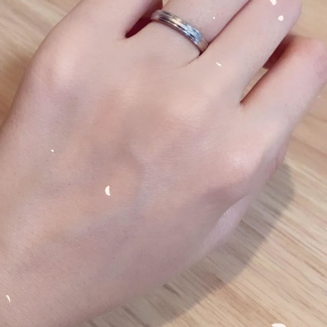 【アイプリモ(I-PRIMO)の口コミ】 指輪のデザインは毎日付けていらてるようにシンプルな指輪にしました
目立…