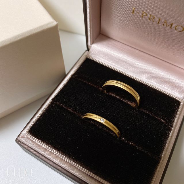 【アイプリモ(I-PRIMO)の口コミ】 元々はユノーというデザインに決めていましたが、他店で主人が気になるデ…