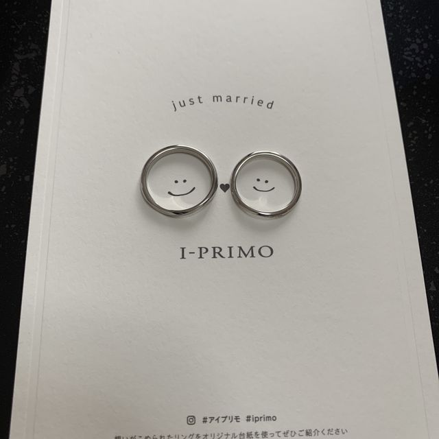 【アイプリモ(I-PRIMO)の口コミ】 元々ストレートリングを購入する予定でしだが、小指側に流れるデザインに…