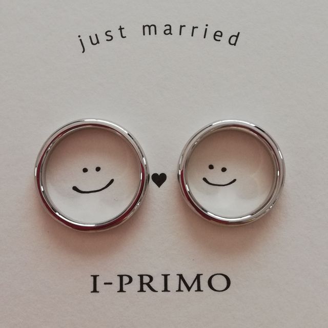 【アイプリモ(I-PRIMO)の口コミ】 太めのデザインがよかったです。また、ダイヤモンドも5つ並べられており、…