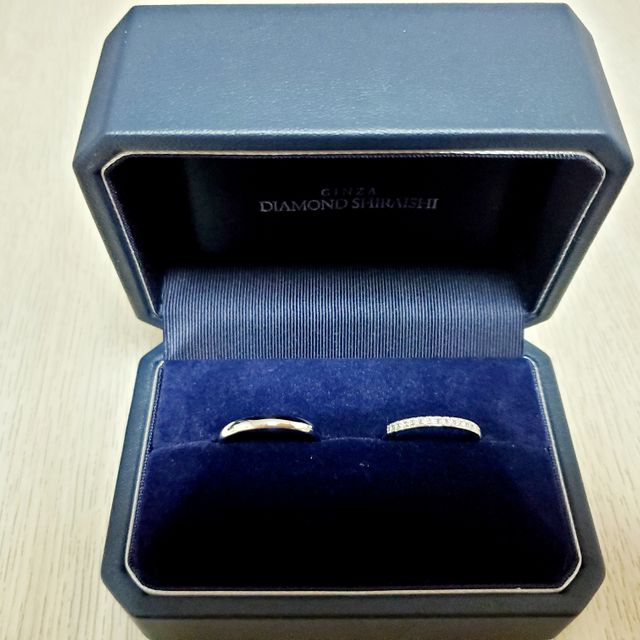 【銀座ダイヤモンドシライシの口コミ】 ダイヤモンドが入っているデザインを探していて何個か試着しましたがなか…