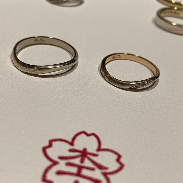 【杢目金屋(もくめがねや)の口コミ】 指輪に出ている模様が自分の気に入った金属を組み合わせて出すものなので…