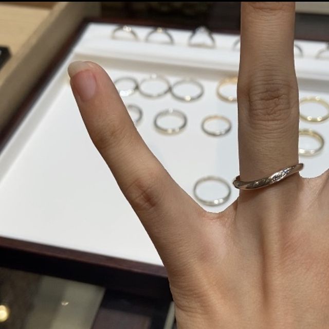 【杢目金屋(もくめがねや)の口コミ】 指輪に出ている模様が自分の気に入った金属を組み合わせて出すものなので…