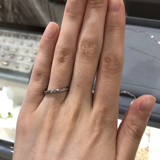 【宝寿堂(ほうじゅどう)の口コミ】 デザインも沢山あり、要望を言えば色々試着させてもらえました。
他のブラ…