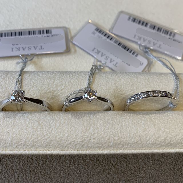 【TASAKI(タサキ)の口コミ】 なによりもダイヤの輝きが綺麗で、且つかなりコスパが良い点です。
特にハ…