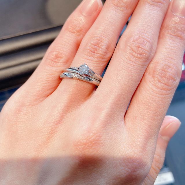 【エクセルコダイヤモンド(EXELCO DIAMOND)の口コミ】 婚約指輪はダイヤモンドが最も美しく見えるデザイン性とダイヤモンドの質…