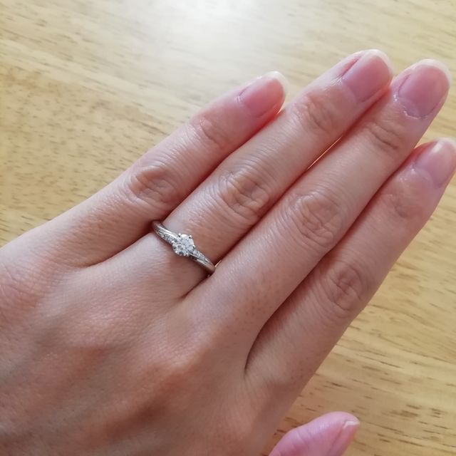 【エクセルコダイヤモンド(EXELCO DIAMOND)の口コミ】 指ががっしりしているので、ごついものや細すぎるものはかえってごつさを…