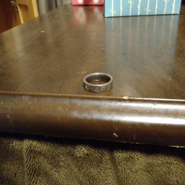 【Pinky&Dianne(ピンキー＆ダイアン)の口コミ】 仕事を辞め、緒金を削って生活していたため、高価な指輪は諦め安価な物を…