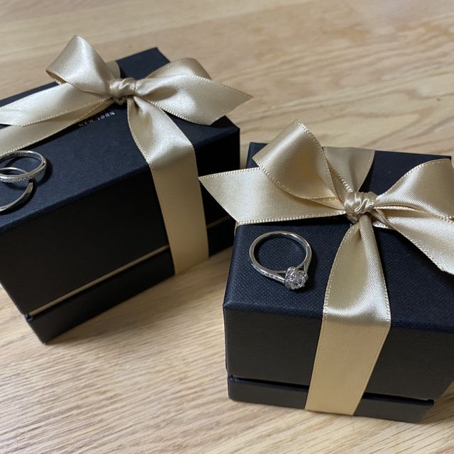 【ラザール ダイヤモンド(LAZARE DIAMOND)の口コミ】 ラザールダイヤモンドさんのダイヤモンドの美しさに魅了されこちら一択で…