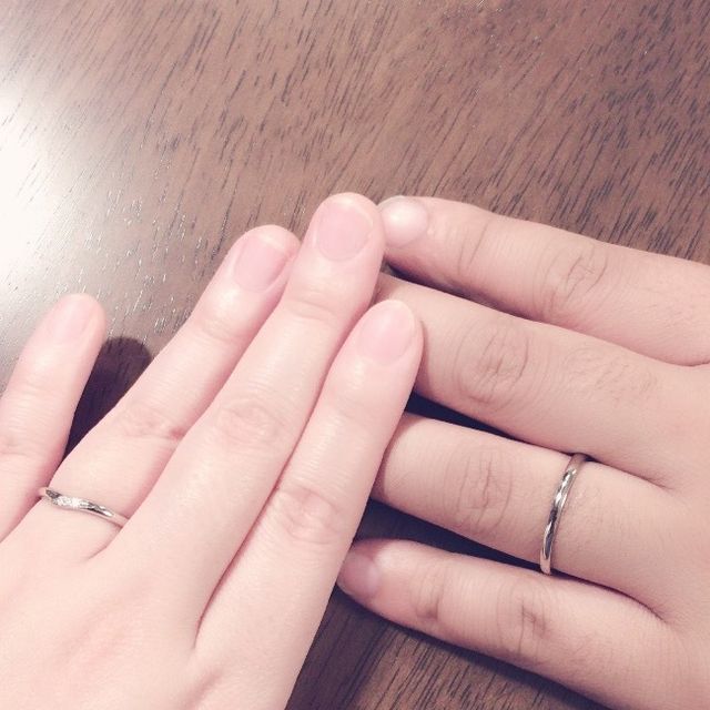 【アイプリモ(I-PRIMO)の口コミ】 シンプルなデザインの結婚指輪を探していたのですが、たくさんあって迷っ…