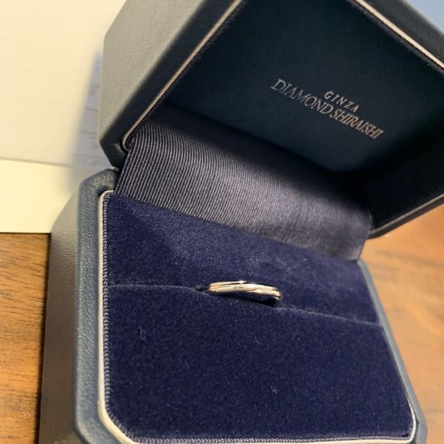 【銀座ダイヤモンドシライシの口コミ】 シンプルなデザインが好みなので、それを軸に探していました。しかし、見…