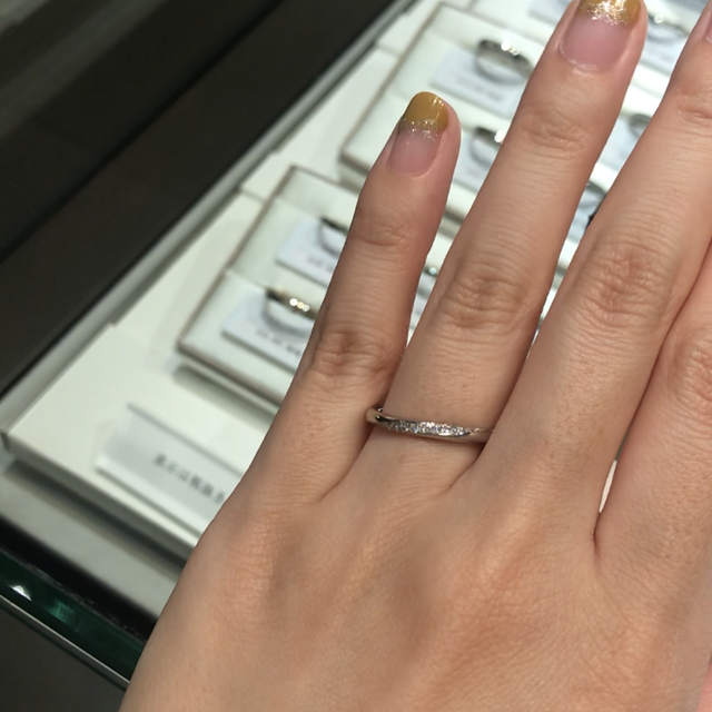 【アイプリモ(I-PRIMO)の口コミ】 今年モデルのヘラクレスのデザインを試着しましたが、が自分から見ても相…