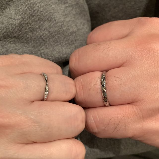 【シャネル(CHANEL)の口コミ】 デザインの好みで妻とは、CHANELの中で別のものを選択しました。この指輪…